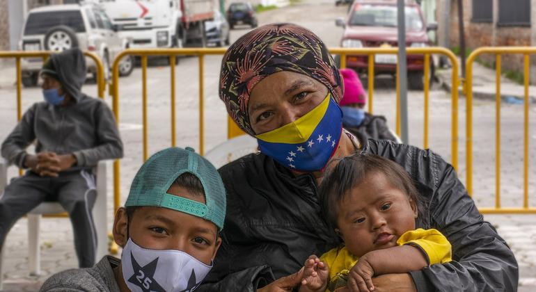 Hace un año, Yusleidy y su hijo mayor Axel huyeron de Venezuela. Axel padece una enfermedad cardíaca que, debido a la falta de acceso al tratamiento, estaba poniendo en riesgo su vida. 